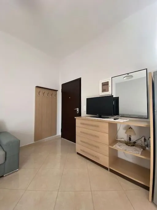 Apartment In The Center And Close To The Beach Sarande Albania